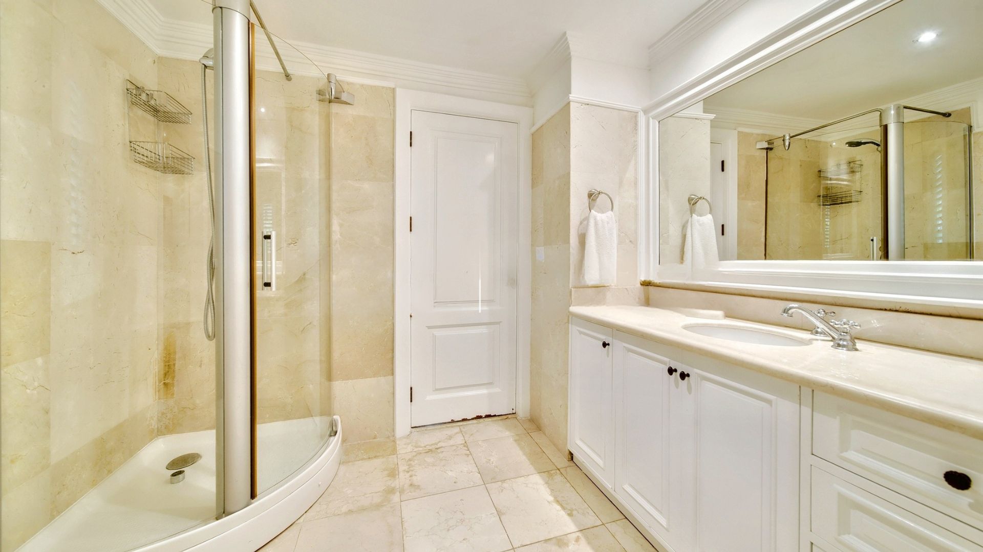 4 rivera del rio, La Romana, 22000, 3 Bedrooms Bedrooms, ,4 BathroomsBathrooms,Villa,For Sale,rivera del rio ,1149