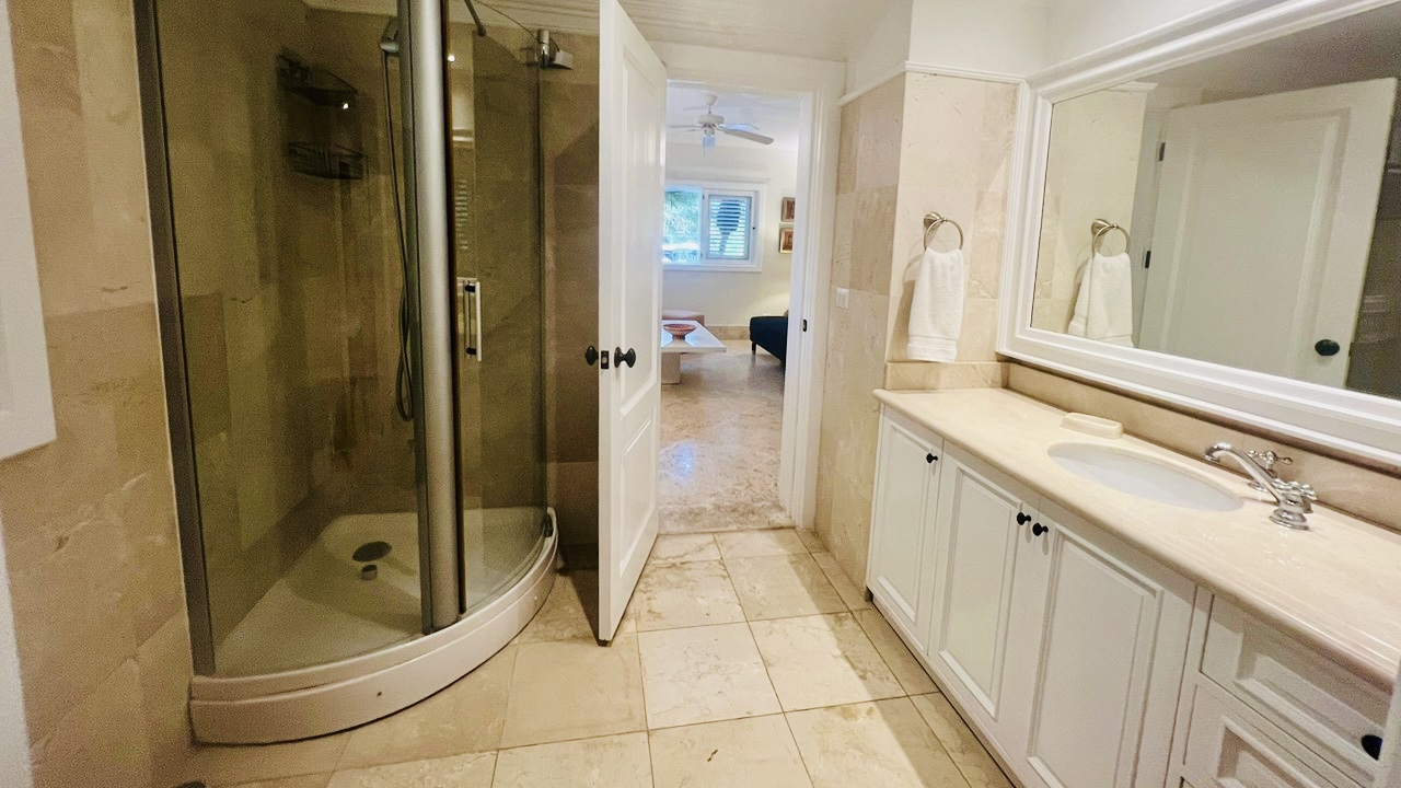 4 rivera del rio, La Romana, 22000, 3 Bedrooms Bedrooms, ,4 BathroomsBathrooms,Villa,For Sale,rivera del rio ,1149