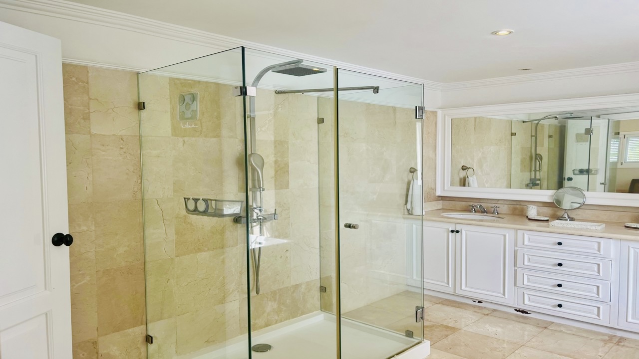 4 rivera del rio, La Romana, 22000, 3 Bedrooms Bedrooms, ,4 BathroomsBathrooms,Villa,For Sale,rivera del rio ,1149